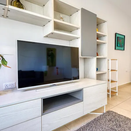 Lejlighed Spacious 3br In The Heart Of With Wifi Ac *