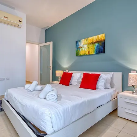 Spacious 3br In The Heart Of With Wifi Ac Lejlighed *