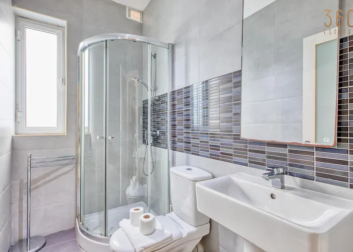 Apartman Spacious 3br In The Heart Of With Wifi Ac *