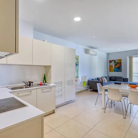 Spacious 3br In The Heart Of With Wifi Ac