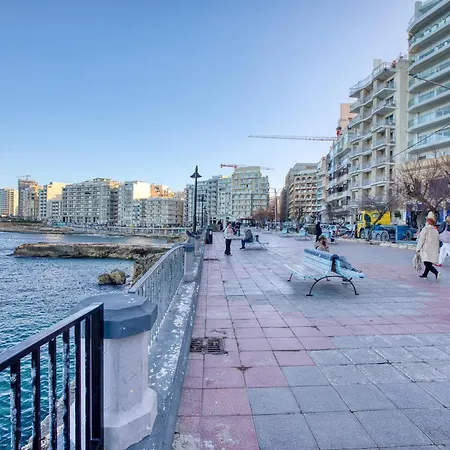 Appartement Spacious 3br In The Heart Of With Wifi Ac