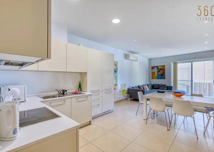 Spacious 3br In The Heart Of With Wifi Ac