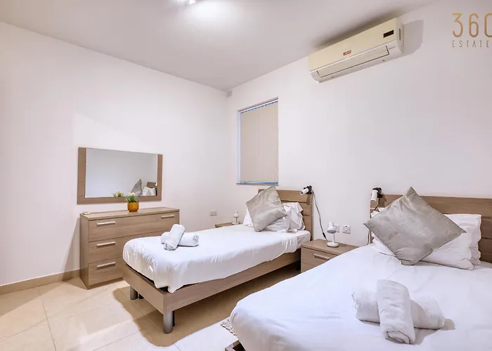 Spacious 3br In The Heart Of With Wifi Ac